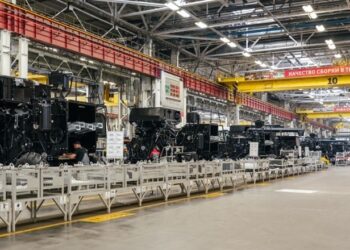 «Ростсельмаш» зупиняє виробництво – фермери не мають грошей на техніку – Техніка