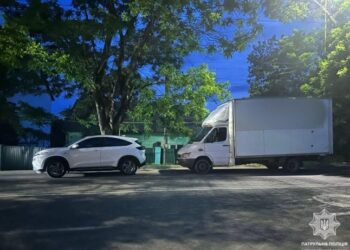 В Ужгороді водій автомобіля Honda скоїв аварію — Закарпаття