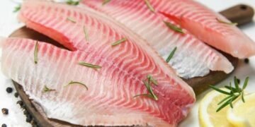 Покупців приваблює низька ціна: шеф-кухар назвав небезпечну рибу, яку не варто купувати в магазині — Закарпаття