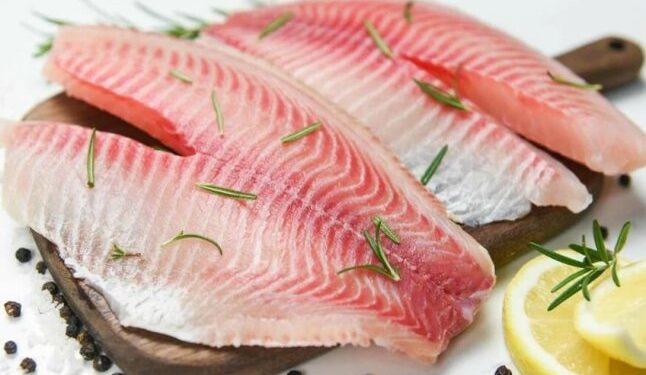 Покупців приваблює низька ціна: шеф-кухар назвав небезпечну рибу, яку не варто купувати в магазині — Закарпаття