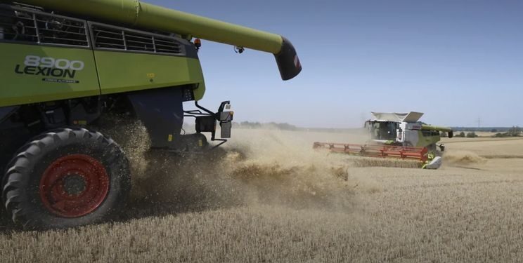 Флагманський комбайн Claas Lexion 8900 отримав премію за інновації – Техніка