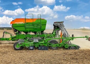 Сівалка Amazone Cirrus Grand вносить три продукти за один прохід – Техніка