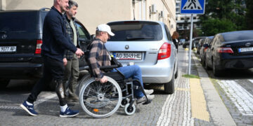 Безбар'єрність – не про зручність, а про гідність: влада враховує пропозиції та зауваження військових з інвалідністю