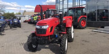 Мінітрактор чи повнорозмірний: яку техніку обрати фермеру – Техніка