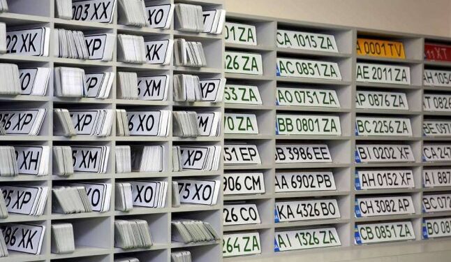 До якого числа потрібно сплатити за автономери після відновлення роботи реєстрів — Закарпаття