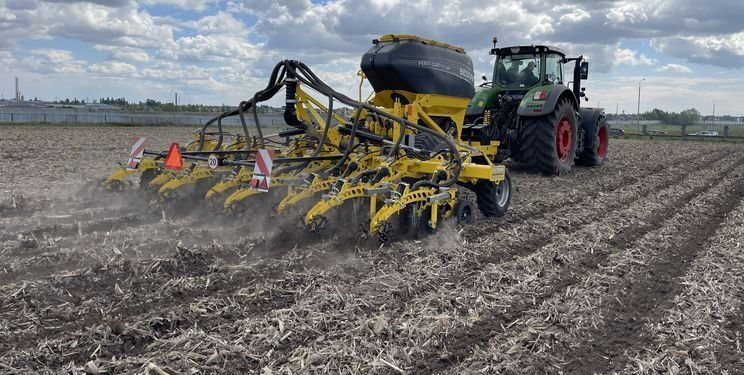 BEDNAR взяв участь у дослідження Strip-Till на «Прибутковому полі»  – Техніка