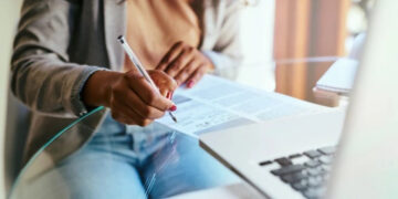 Деклараційна кампанія – 2025: 123 закарпатців задекларували дохід понад 1 млн грн кожний