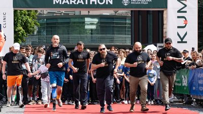 В Ужгороді відбувся благодійний "Krayna Uzhhorod Marathon"