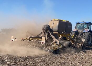 Перевага техніки BEDNAR у адаптивності до кліматичних змін та акценті на збереження вологи – фермер – Техніка