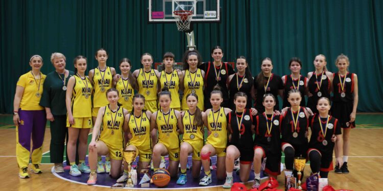 Франківські баскетболістки стали другими у ВЮБЛ серед дівчат 2011 року народження – Спорт