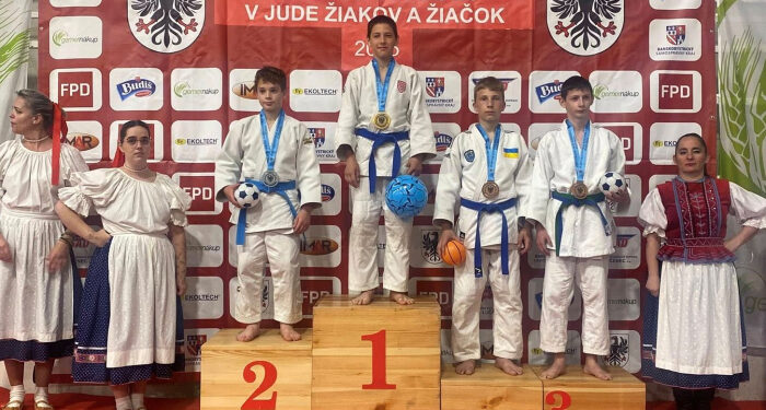 Юні ужгородські дзюдоїсти вибороли дві бронзи міжнародного турніру у Словаччині
