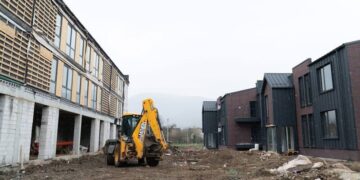 Кабмін обирає громади в Україні, де будуватимуть соціальне житло