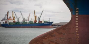 Міністерство розвитку громад хоче здати в концесію порт Чорноморська і звільнити працівників порту – ЗМІ