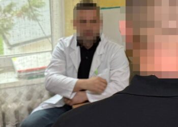 На Тячівщині лікар-травматолог з ВЛК оформляв “ухилянтам” історії хвороби з вигаданими діагнозами (ФОТО)