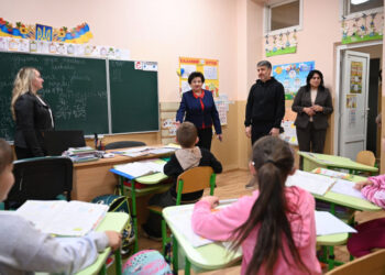 “Навчання без бар’єрів: понад 100 діток з порушеннями слуху здобувають освіту в унікальній школі Ужгорода”