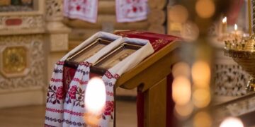 “Не до переходів”. Держслужба з етнополітики повідомила, скільки в Україні залишилося громад УПЦ МП