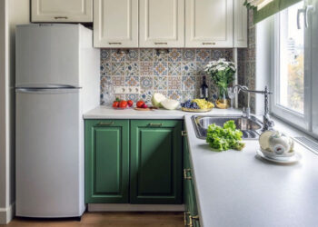 Недорогі холодильники для дому: як обрати модель, яка не підведе через рік