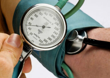 Невидима слабкість: як розпізнати і подолати гіпотонію