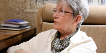 Олександра Козоріз: “Слово, до якого підходиш навшпиньки, віддячить рясно”