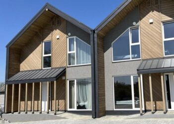 П’ятеро евакуйованих через війну дітей знайшли новий дім на Закарпатті –