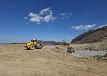 Поліція відкрила кримінальне провадження за зверненнями громадян щодо земляних і будівельних робіт під вітряки на полонині Руна (ДОКУМЕНТ)