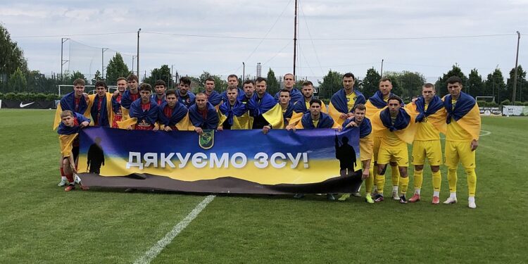 “Прикарпаття” розійшлось нічиєю з “Діназом” – Спорт