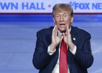 Трамп після розмови з Зеленським закликав до 30-денного припинення вогню