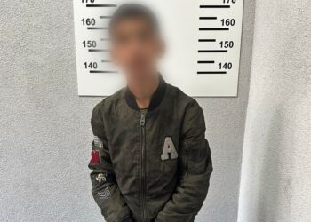 У Берегові неповнолітній рецидивіст, щойно вийшовши з зали суду, зразу вкрав телефон (ФОТО)