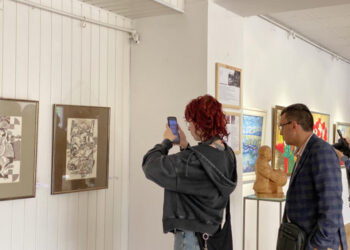 У галереї «Ужгород» відкрили виставку творів «Вернісаж 55»