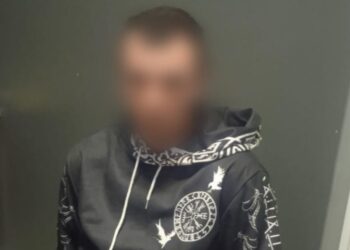 У Мукачеві затримали рецидивіста, який зірвав з шиї жінки золотий ланцюжок (ФОТО)