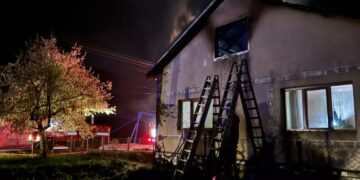 У Негровці на Хустщині вночі палав будинок (ОНОВЛЕНО) (ФОТО)