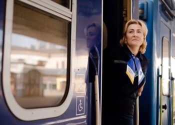 УЗ назвала поїзди іменами залізничниць, чиї діти захищають Україну