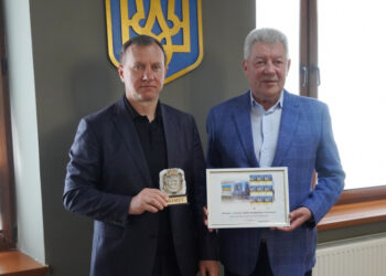 Ужгород та Бахмут підписали Декларацію солідарності