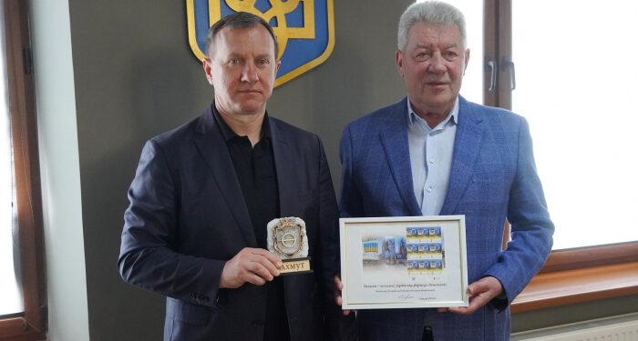 Ужгород та Бахмут підписали Декларацію солідарності