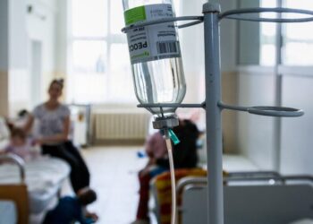 В Ізі на Хустщині з ознаками гепатиту А до медиків звернулося 11 осіб