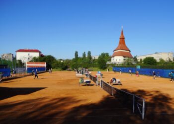 В Ужгороді на тенісному турнірі міжнародного рівня змагатимуться 117 юних спортсменів (ФОТО)