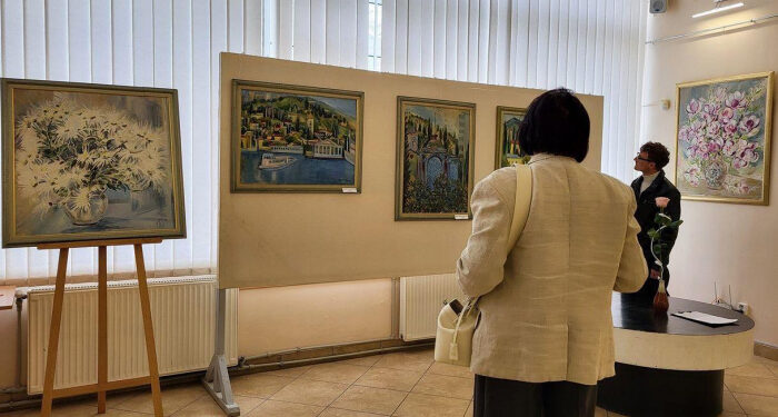 В Ужгородському скансені відкрили виставку живопису Аврелії Федор