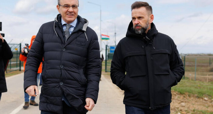 За місяць роботи пункту пропуску «Велика Паладь – Нодьгодош» скористалися понад 3 тисячі людей та понад 1 тисячу авто