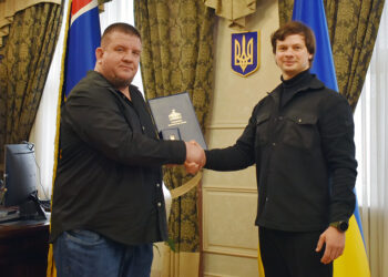 Закарпатського блогера Олександра Богданова нагородили грамотою Верховної Ради –