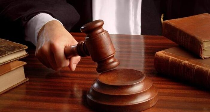 Завдяки компенсації доньці загиблої та позитивній характеристиці посадовиця Королівської селищної ради уникла покарання за смертельну аварію