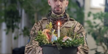 Закарпатців просять підтримати петицію про присвоєння звання «Героя України» полеглому воїну — Закарпаття