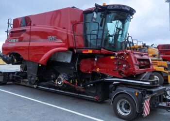 Новий стандарт ефективності: комбайн Case IH Axial-Flow 7260 вже в Україні – Техніка