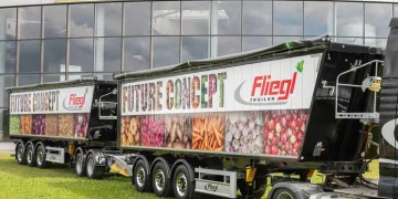 Fliegl показала автопоїзд на 100 м³ і причіп на 101 м³ – Техніка