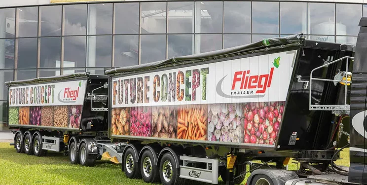 Fliegl показала автопоїзд на 100 м³ і причіп на 101 м³ – Техніка