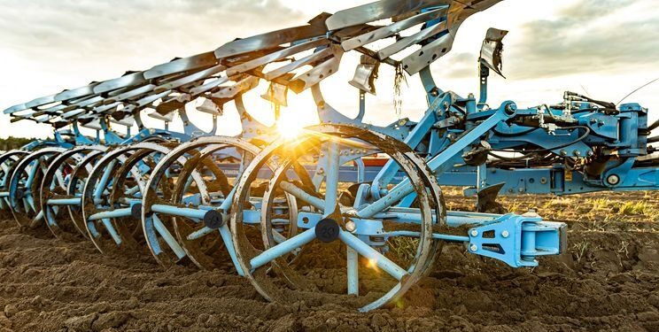 LEMKEN представила плуг Diamant 18 з вбудованим котком для складних умов – Техніка