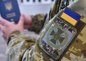 Запевняла, що їде на шопінг: прикордонники розповіли про випадок на КПП «Ужгород» — Закарпаття