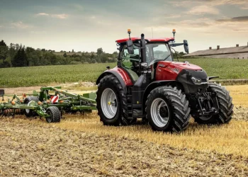 Case IH оновив керування і телеметрію трактора Optum – Техніка