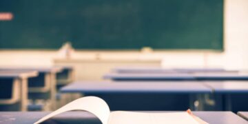 Закарпатська вчителька розв’язала одну з найдавніших математичних задач — Закарпаття