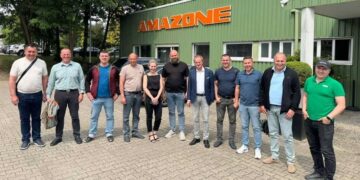 Інженери Kernel відвідали заводи Amazone у Німеччині – Техніка