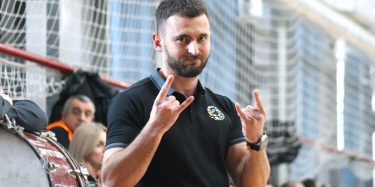 Андрій ЦИЦАК: «За минулий сезон поставлю 8-9 балів. Чекаємо старту «Фурнітури» в Екстра-лізі!» – Спорт